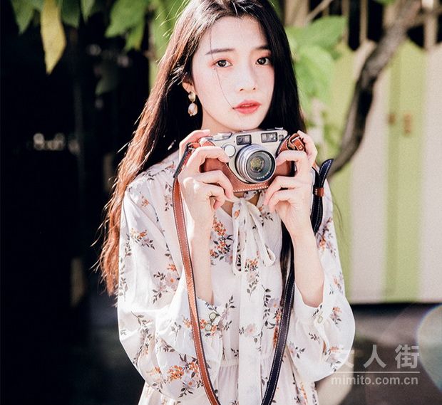 春季美美的踏青，怎么少得變優(yōu)雅的裙子